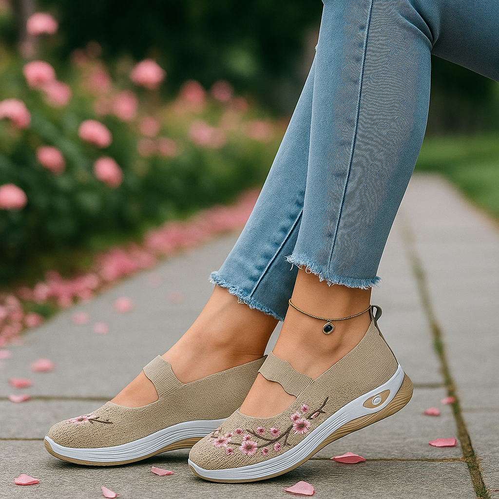 Ortopedické boty s květinovými vzory – pohodlí a ženská elegance