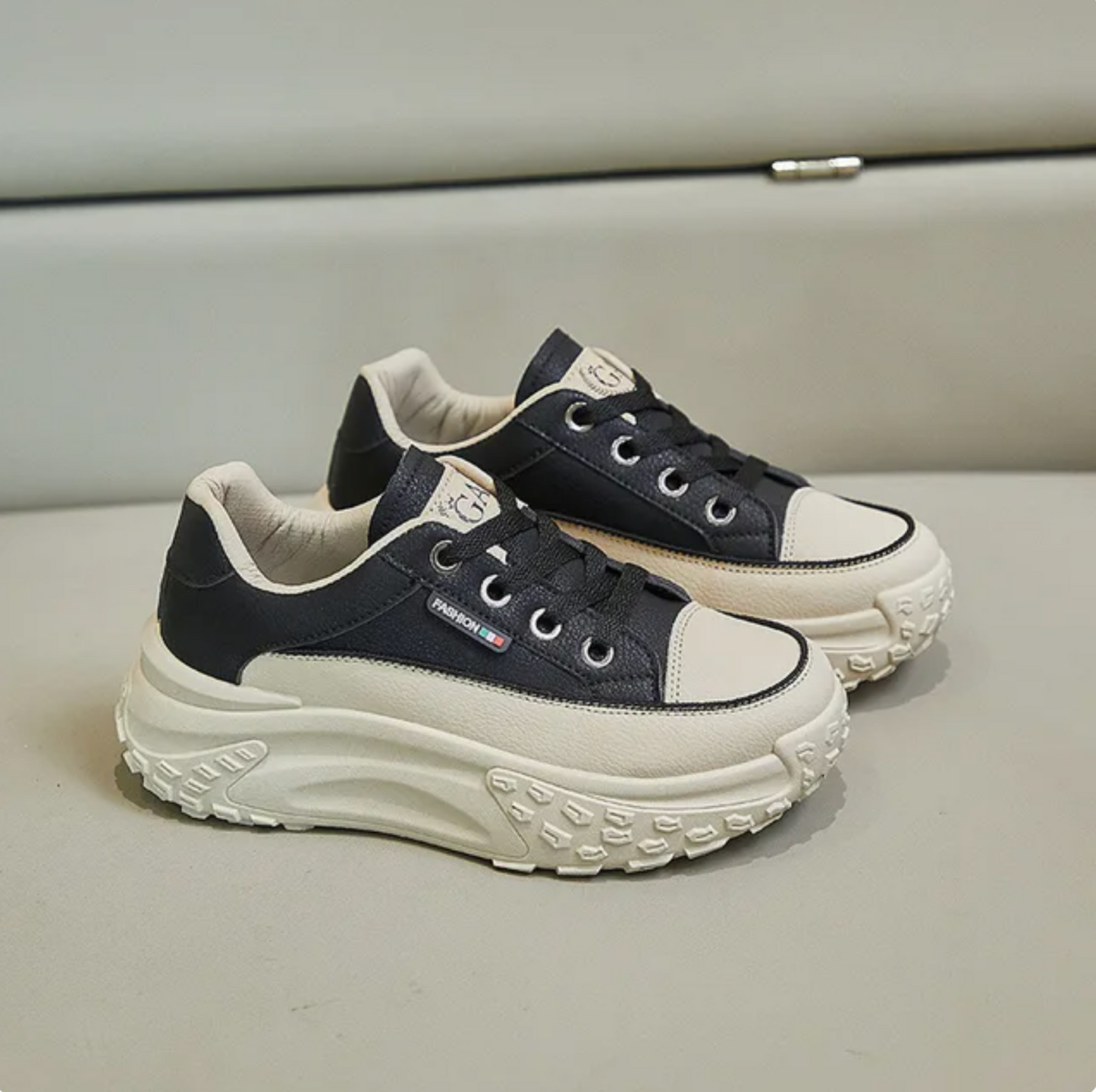 Baskets Orthopédiques Konzi - Confort et Style-CHAUSSURES ORTHOPÉDIQUES-PARIS FEMME