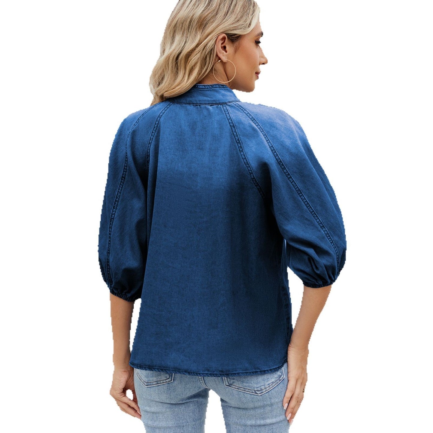 Blouse en denim pour femmes avec détail de nœud décoratif et manches bouffantes féminines Chic und Stil-Jeans Outfit-PARIS FEMME