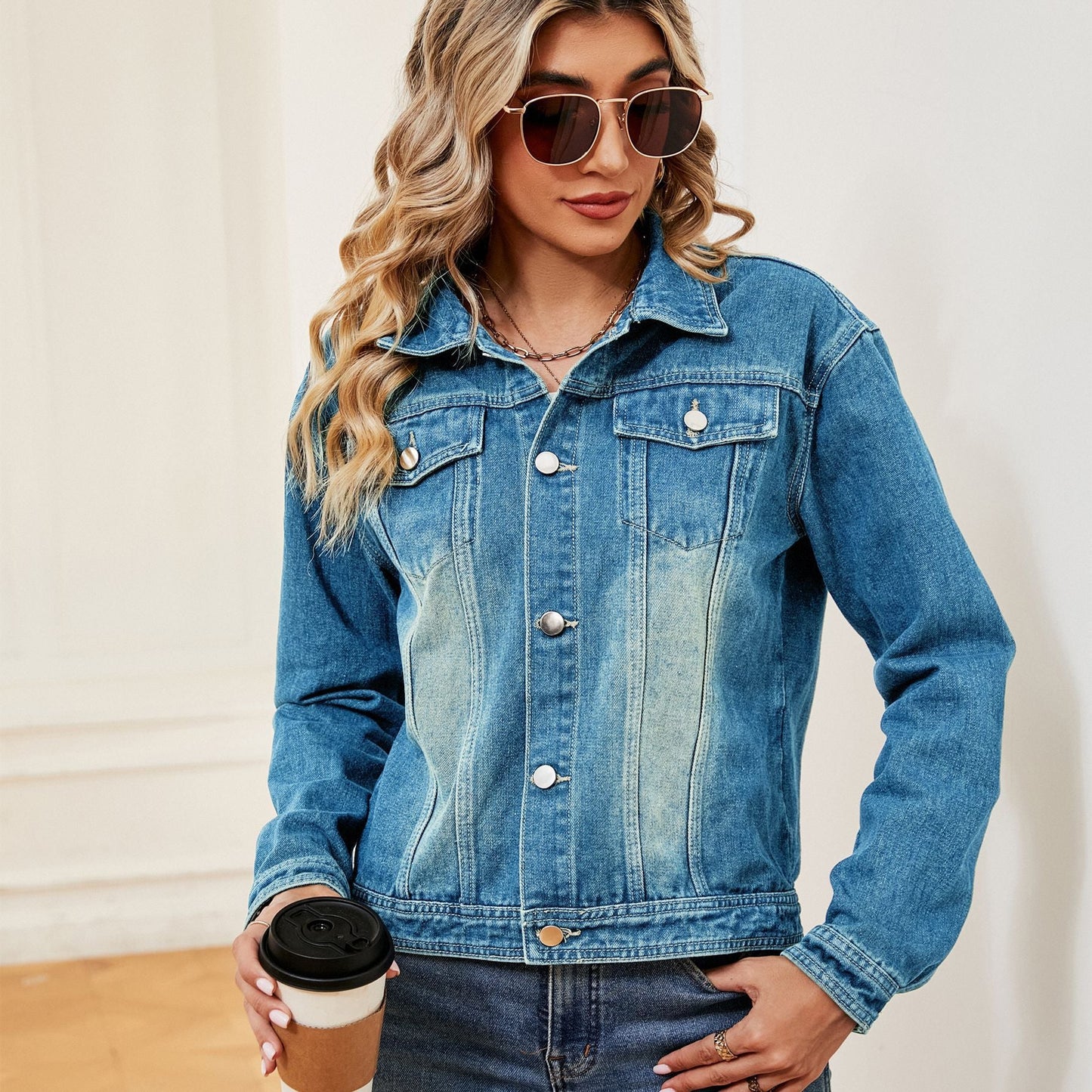Veste en jean pour femmes Chic und Stil-Jeans Outfit-PARIS FEMME