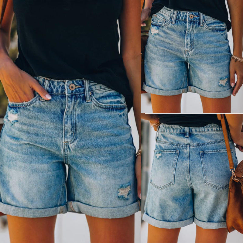 Shorts en denim décontractés pour femmes avec ourlet retroussé et détails déchirés Chic und Stil-Jeans Outfit-PARIS FEMME