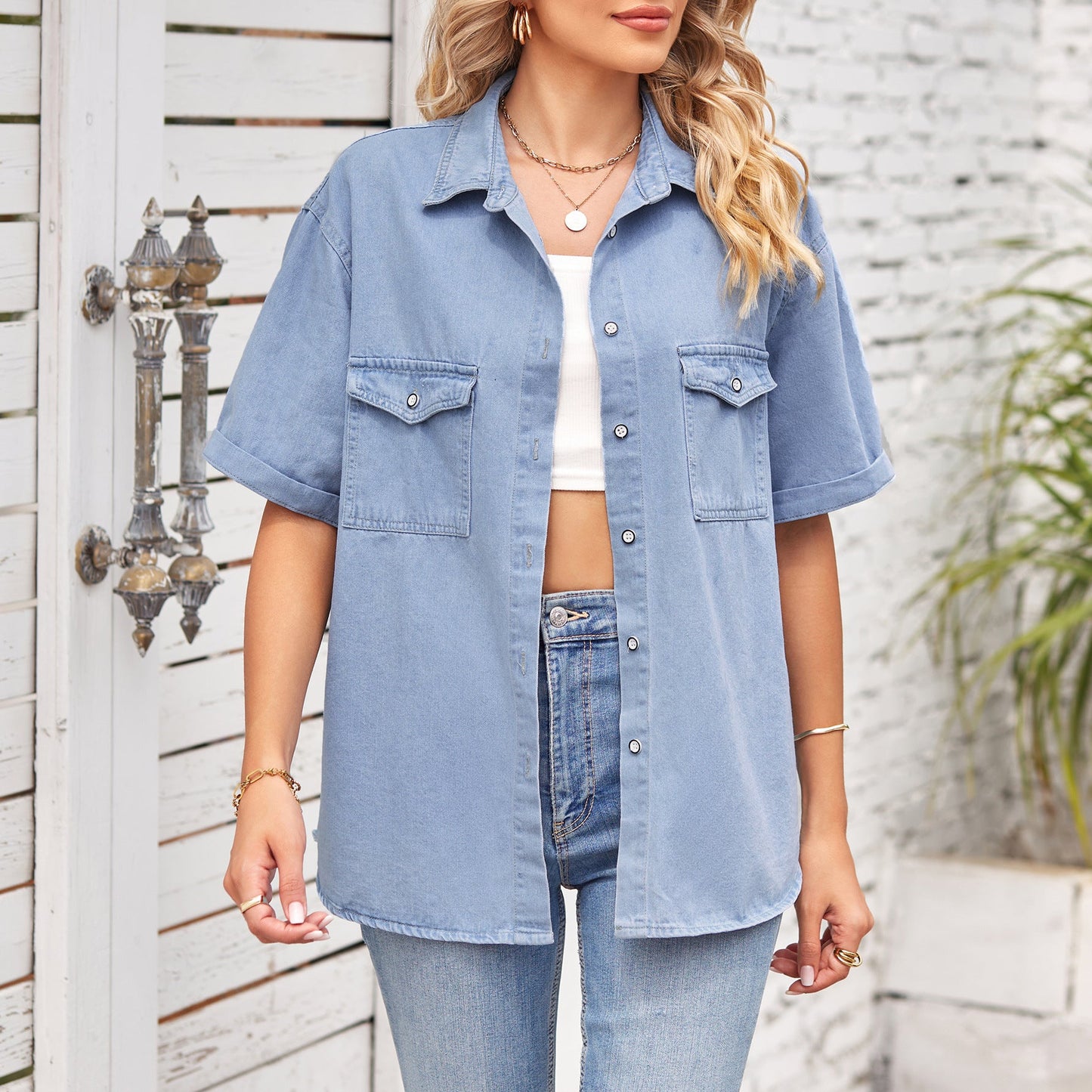 Veste en denim décontractée pour femmes avec poches pratiques Chic und Stil-Jeans Outfit-PARIS FEMME