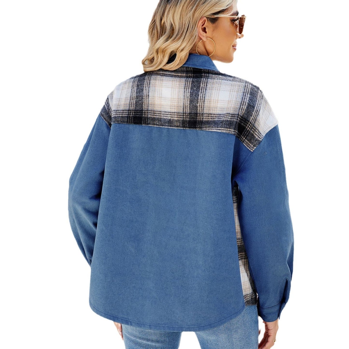 Robe chemise pour femmes avec panneau à carreaux et poches poitrine pratiques Chic und Stil-Jeans Outfit-PARIS FEMME