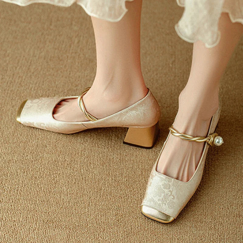 Talons Carrés Floraux Embossés Casvian - Chic Élégant-Chaussures-PARIS FEMME