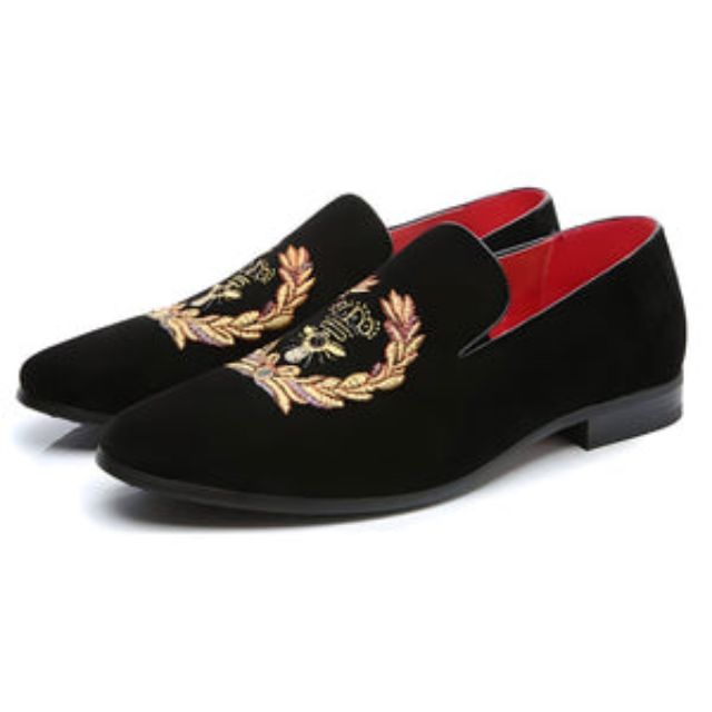 Mocassins brodés avec blason - Élégance et confort-Chaussures-PARIS FEMME