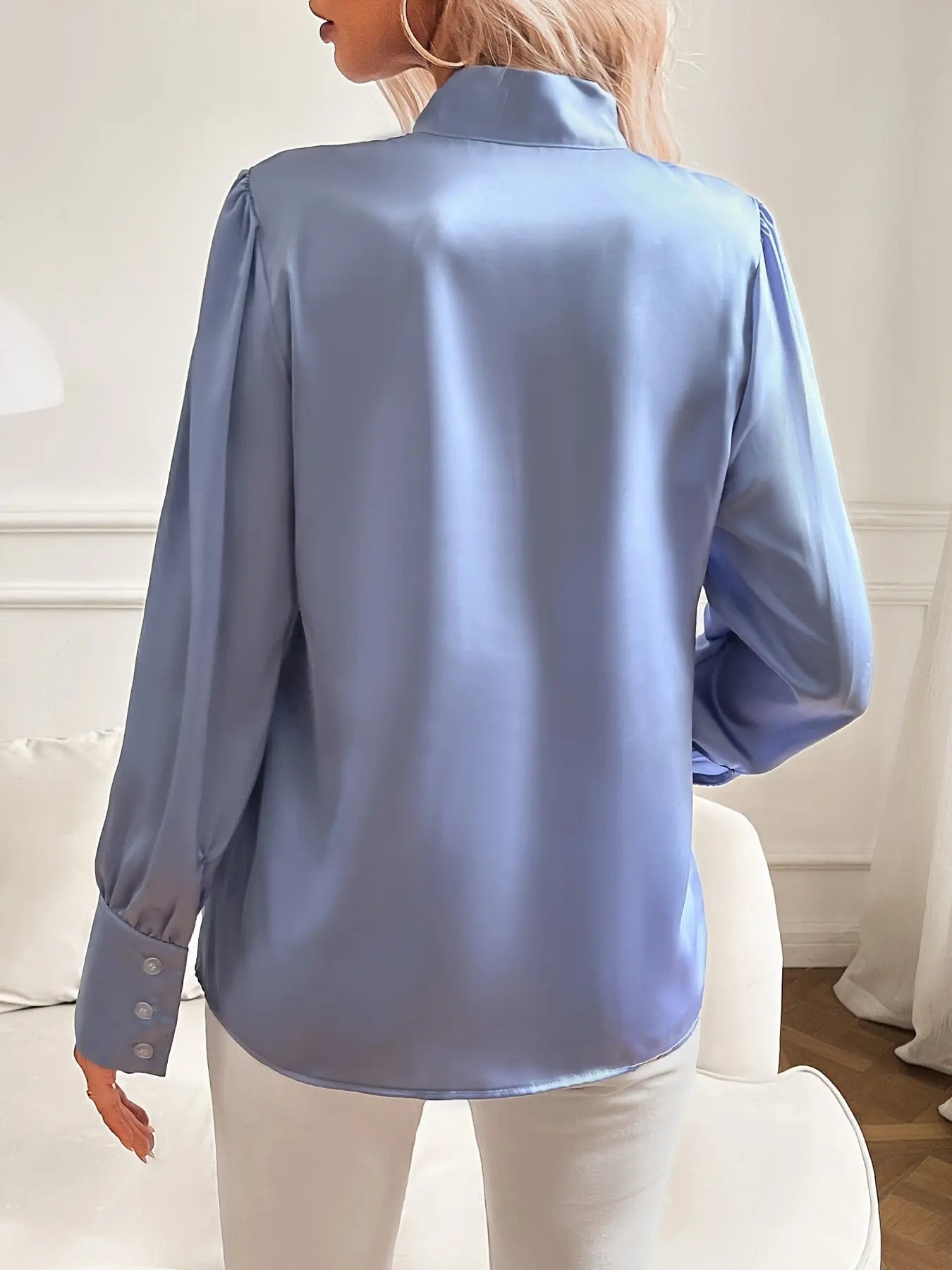 SatinChic - Blouse Satin avec Col Nœud - Mode féminine-Chemisier-PARIS FEMME