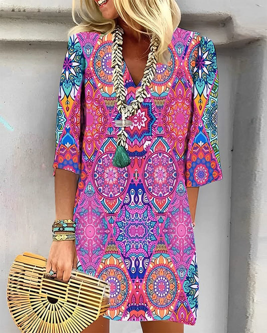Robe à manches 3/4 avec imprimé géométrique-Robes de Mode Tendance et Chic-PARIS FEMME