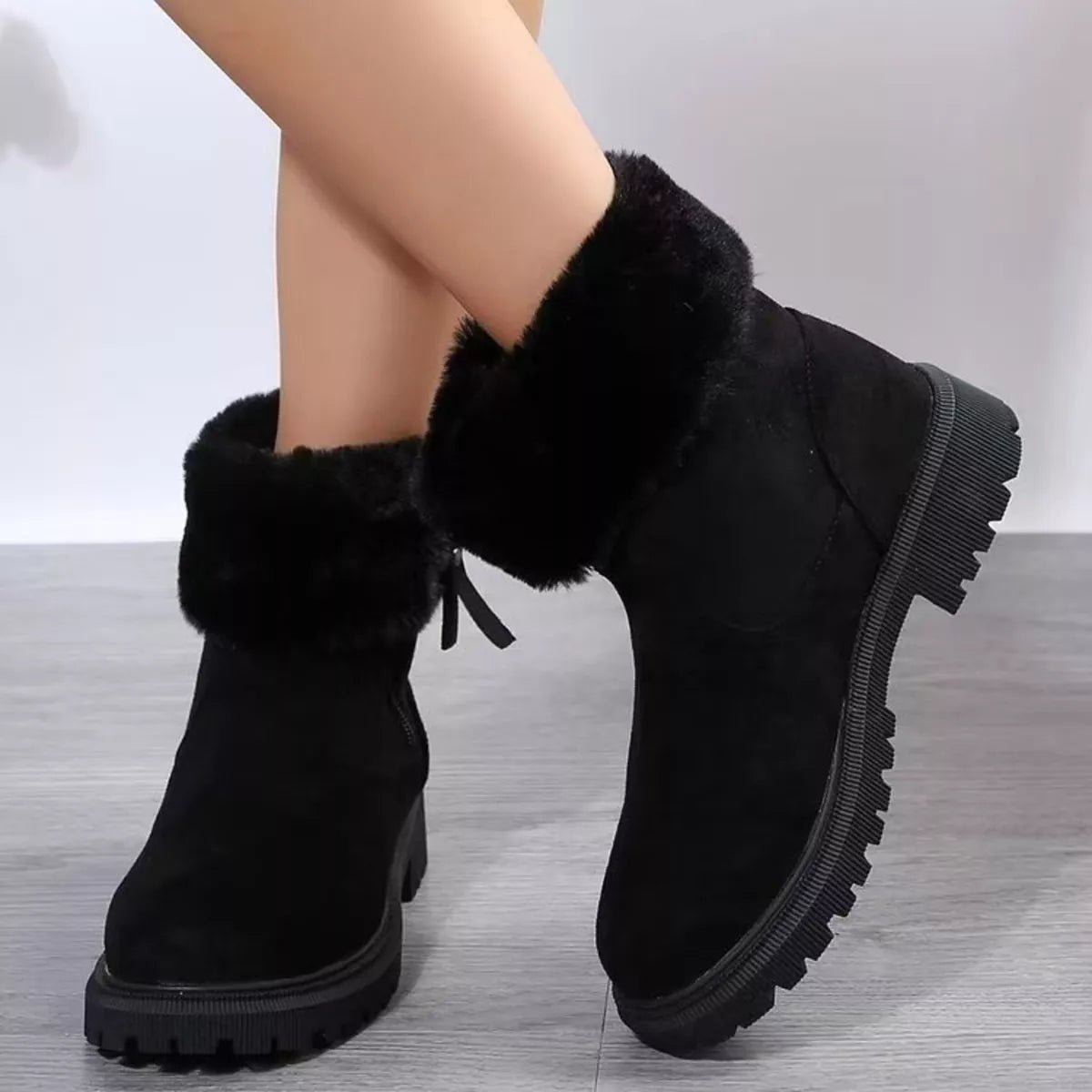 Bottines femme fourrées à zip semelle épaisse coloris crème