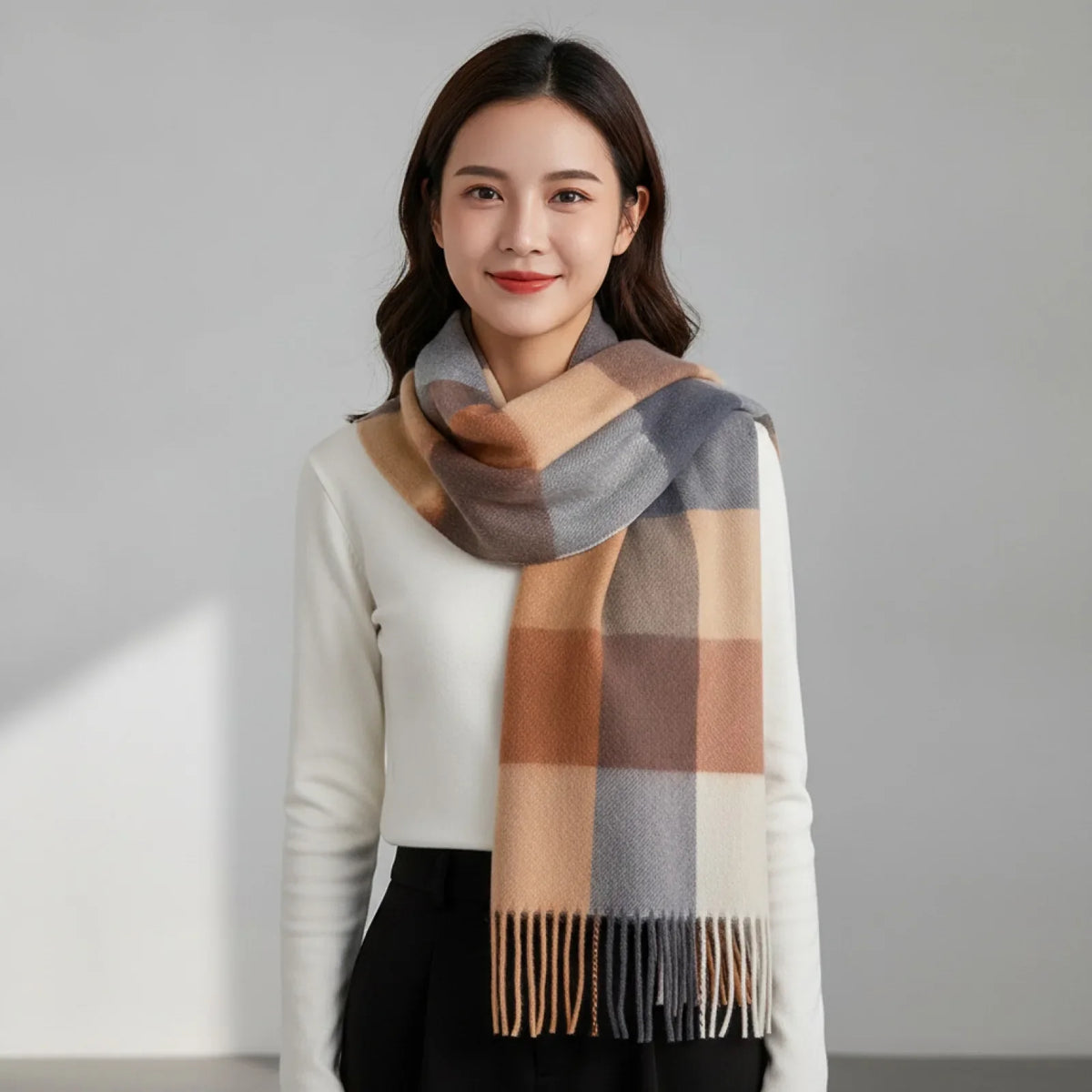 Écharpe femme laine cachemire carreaux beige bleu avec franges 30x180 cm