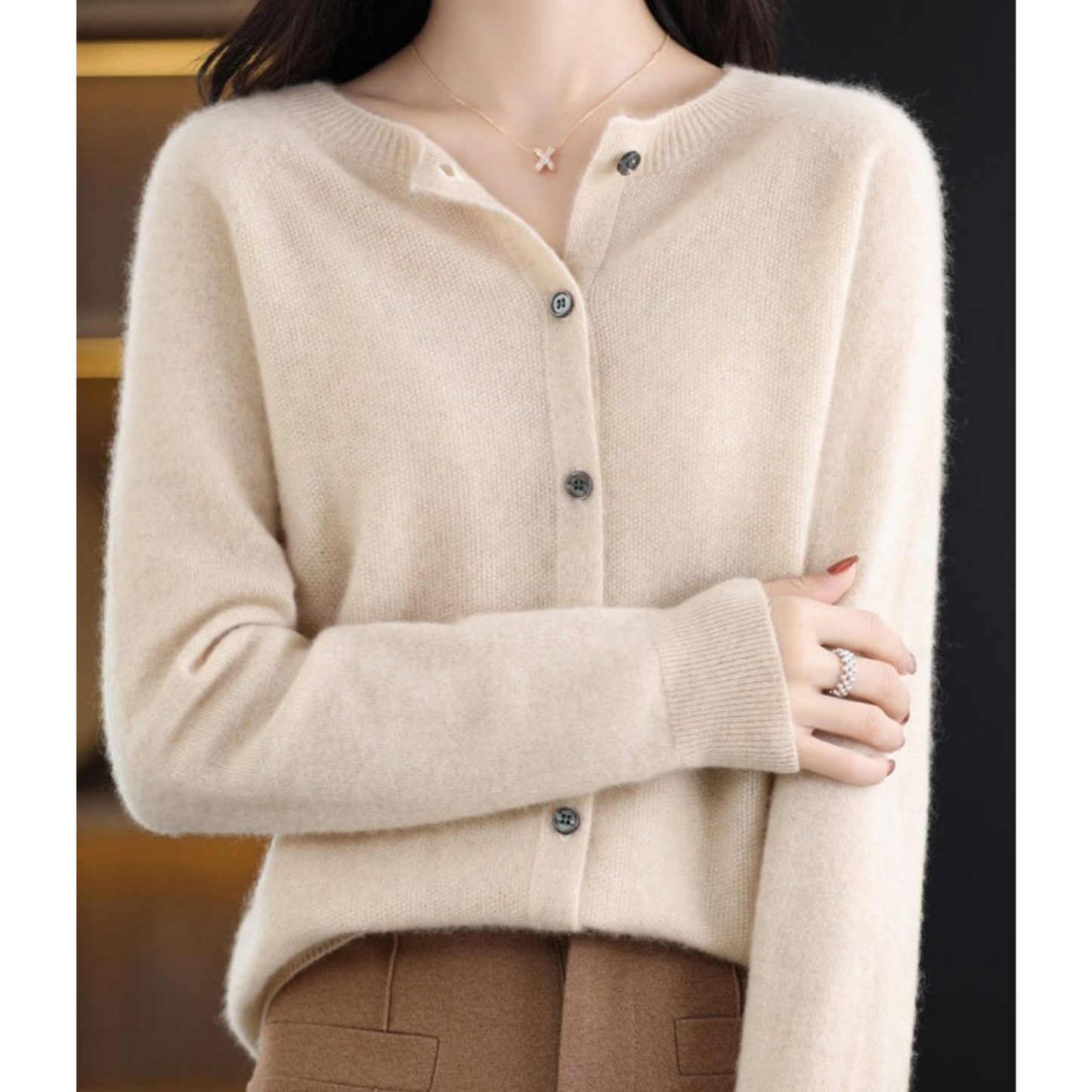 Cardigan femme | Boutons, col rond | Hiver