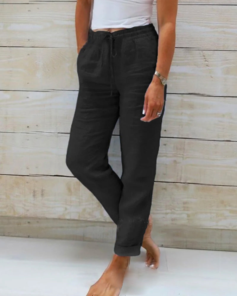 Pantalon femme léger extensible coupe confortable en plusieurs coloris