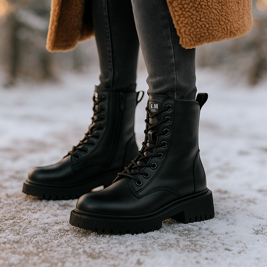 Bottes d’hiver noires en cuir pour femmes