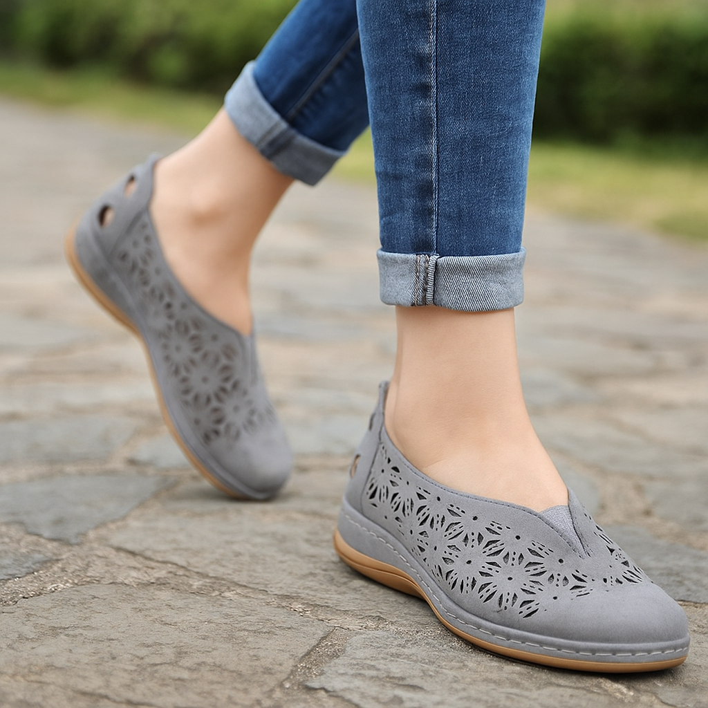 קלרה – נעלי אורתופדיות נושמות לנשים