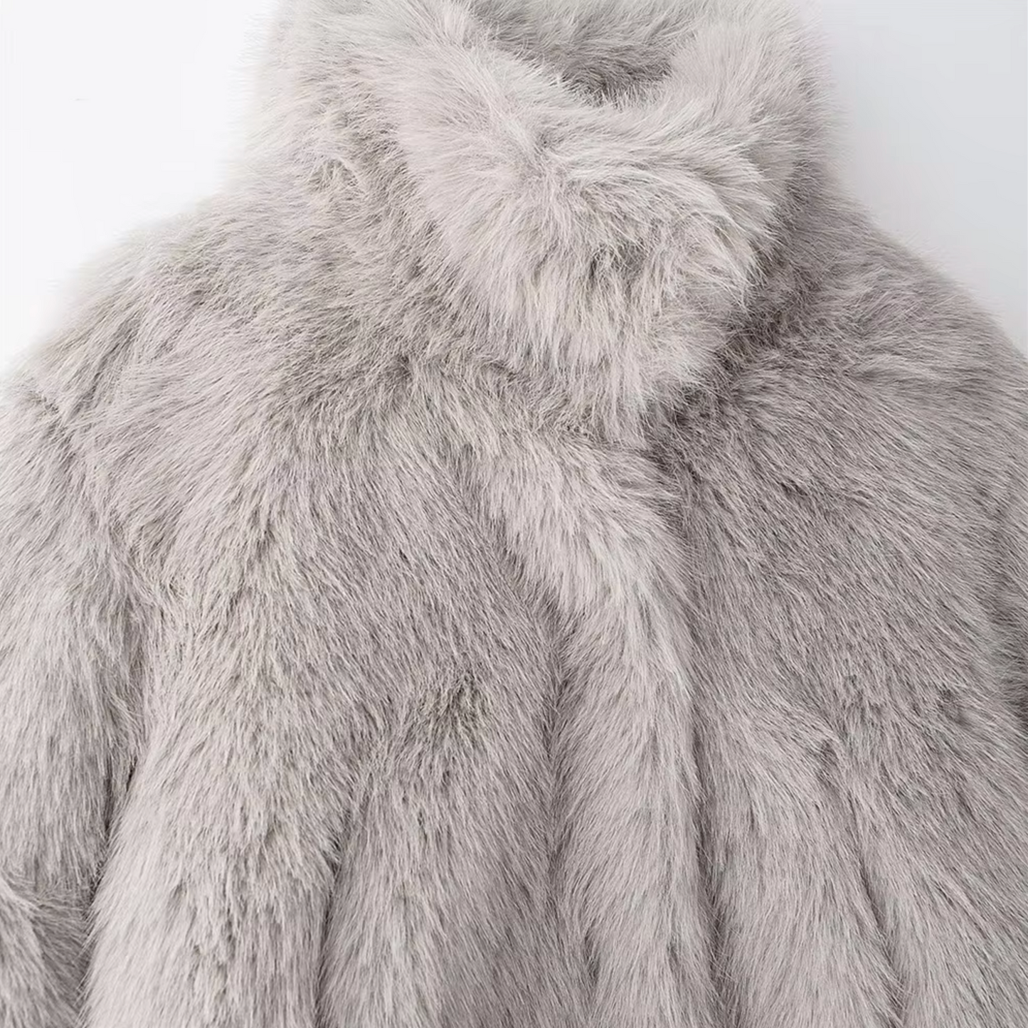 Veste en Fourrure Douce Daena – Confortable - Élégante - Chaude