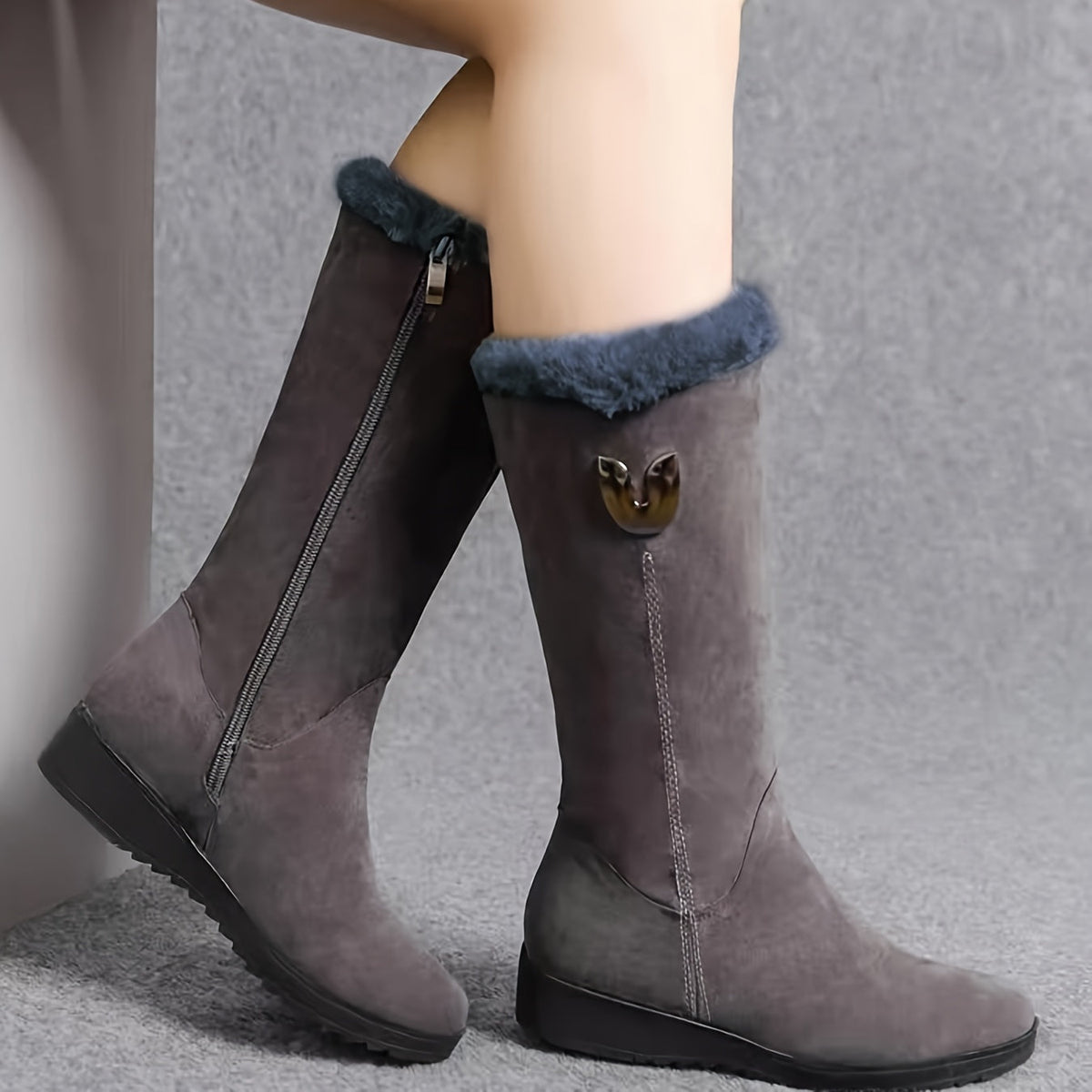 Bottes mi-mollet femme plates avec revers fourrure et zip latéral
