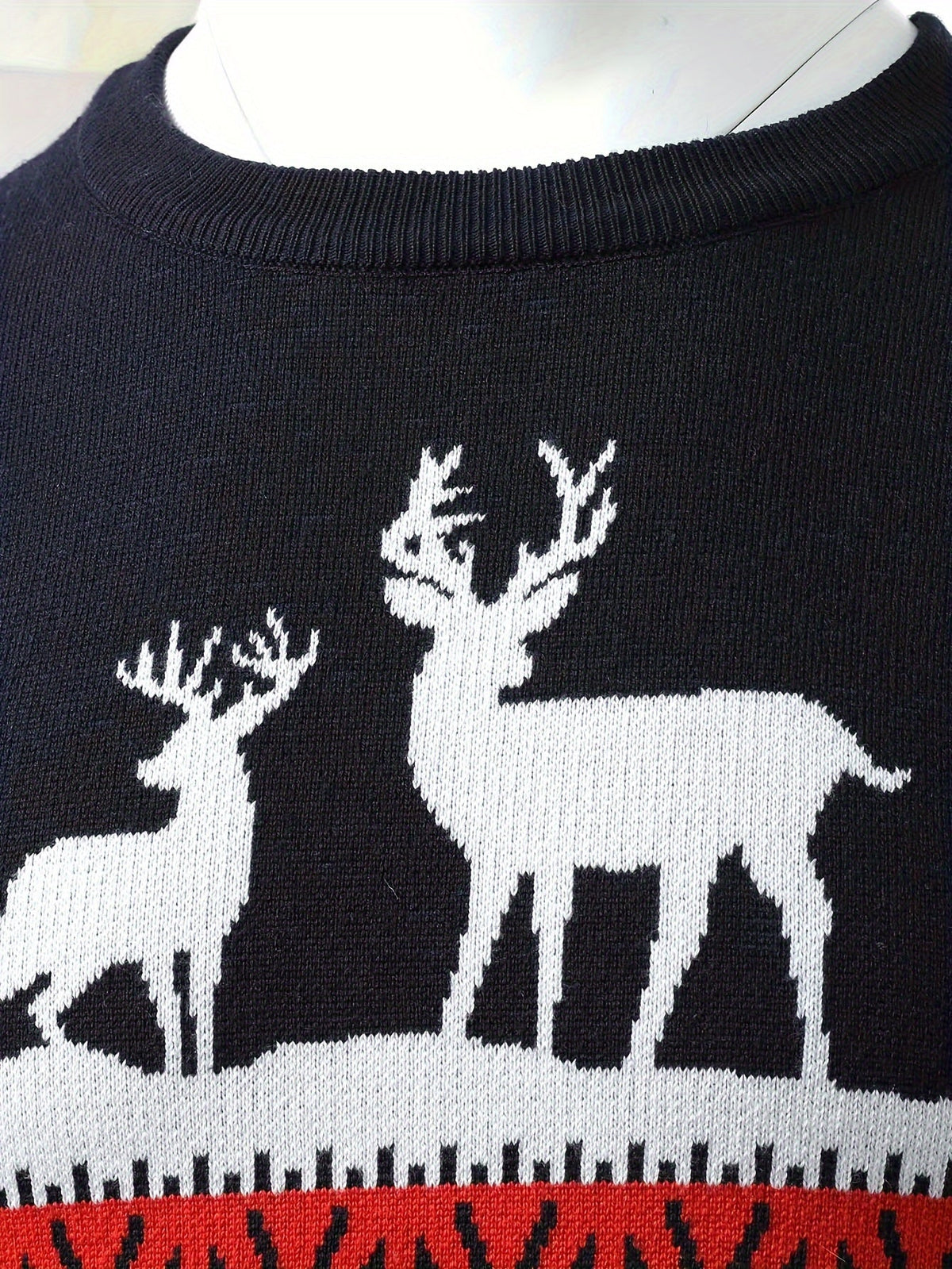 Pull de noël homme renne en maille avec motif sapin et col rond