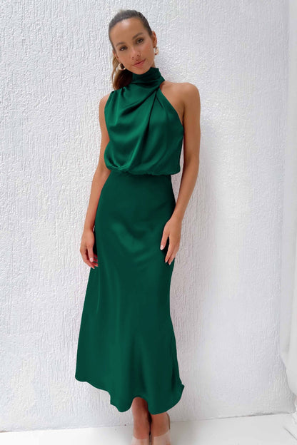 Robe de soirée satin encolure halter fluide – Amélie