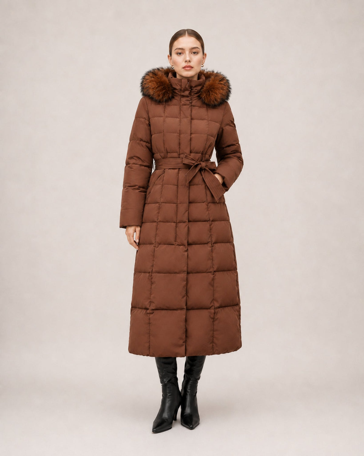 Doudoune longue femme capuche fourrure avec ceinture matelassée mi-mollet