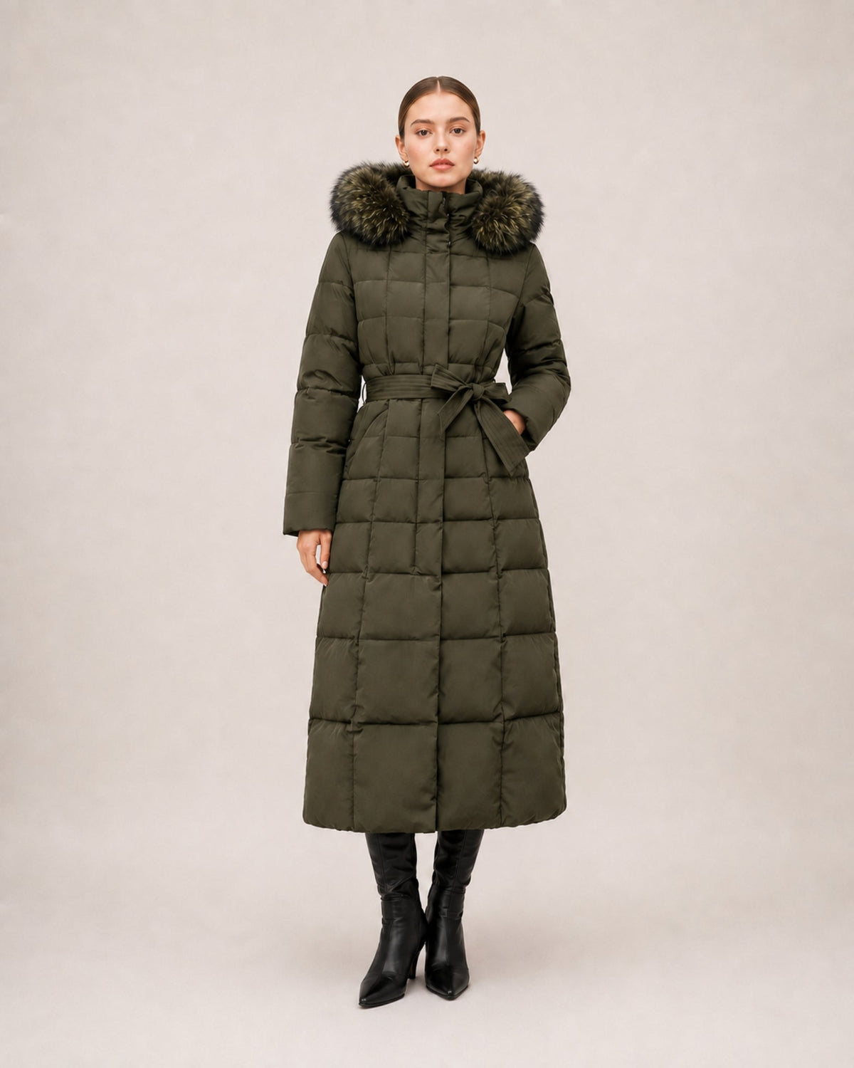 Doudoune longue femme capuche fourrure avec ceinture matelassée mi-mollet