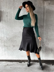 Pull Turtleneck Rayé avec Manches Contrastées – Un Must-Have pour l’Hiver