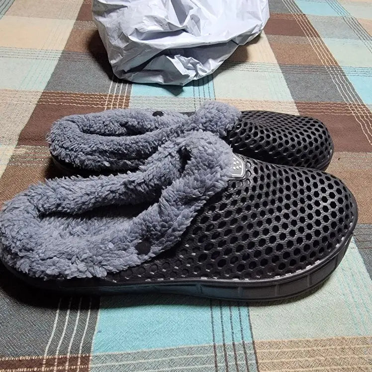 Chaussons femme hiver mules fourrées chaudes semelle épaisse EVA