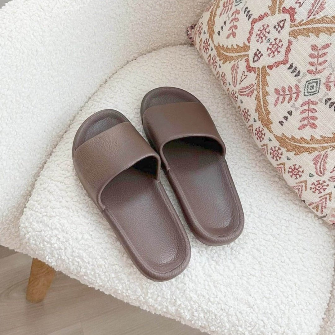 Brown / 43 EU | 8.5 UK | 11 US