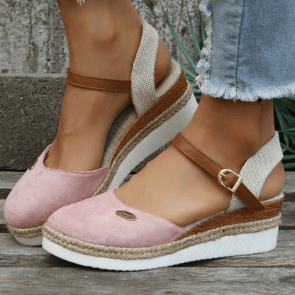 Sandales pour femmes | Compensées, bride à boucle | Style bohémien