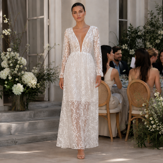 Robe de Mariée | Dentelle Semi-Ajustée | Blanc Élégant
