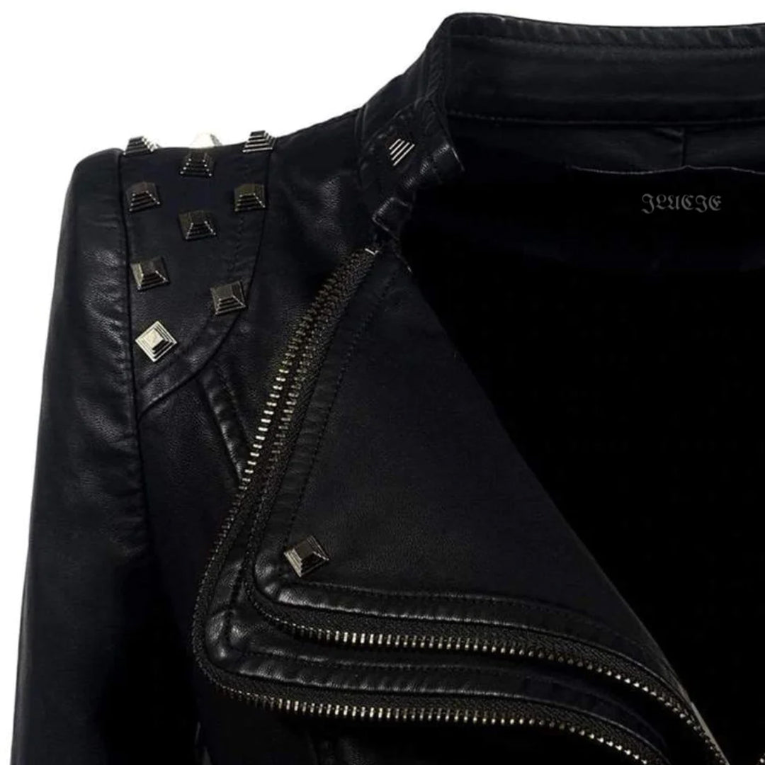 Veste en Cuir Femme - Style Biker Ajusté - Col & Manches Cloutés - Détails en Fermeture Éclair
