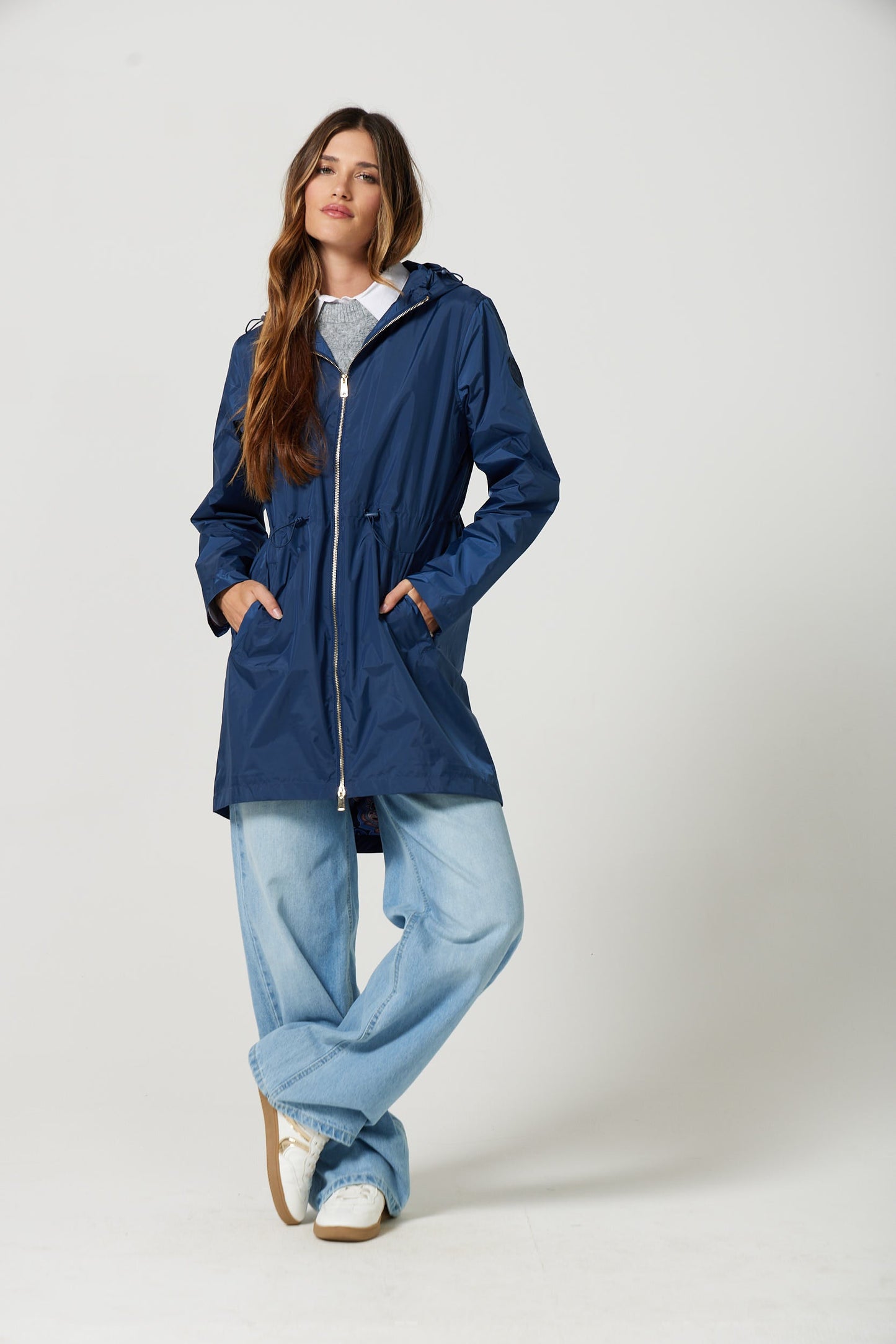 Imperméable mi-cuisse | Bleu, capuche ajustable
