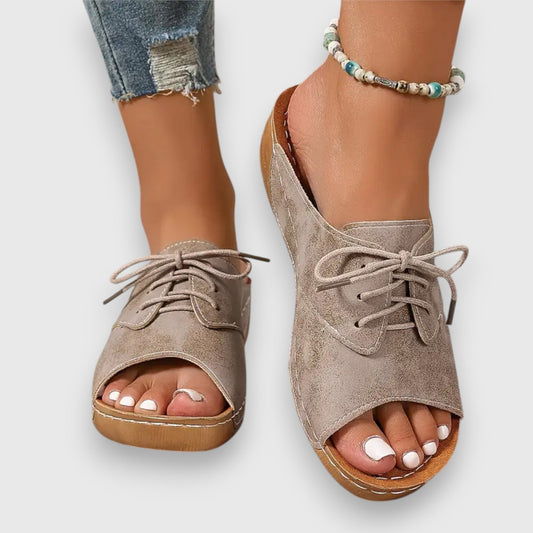 Marina - Sandales à talon ouvert Chikke avec lacets-Sandales-PARIS FEMME