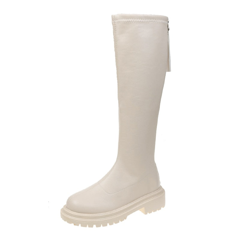 White / 40 EU | 6.5 UK | 9 US