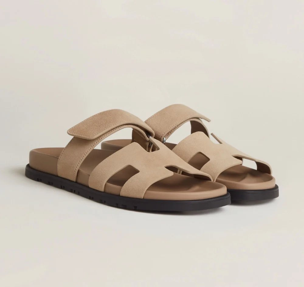 Sandales Plates Femme | Bride Réglable, Confort Optimal | Style Moderne