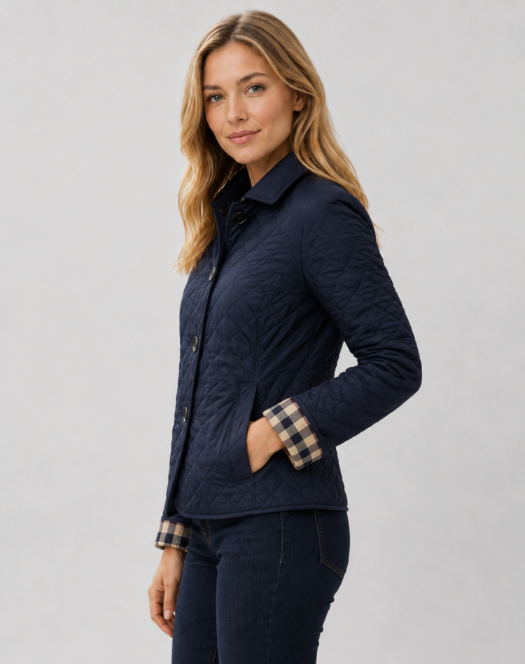 Veste matelassée femme légère avec col structuré et fermeture boutonnée
