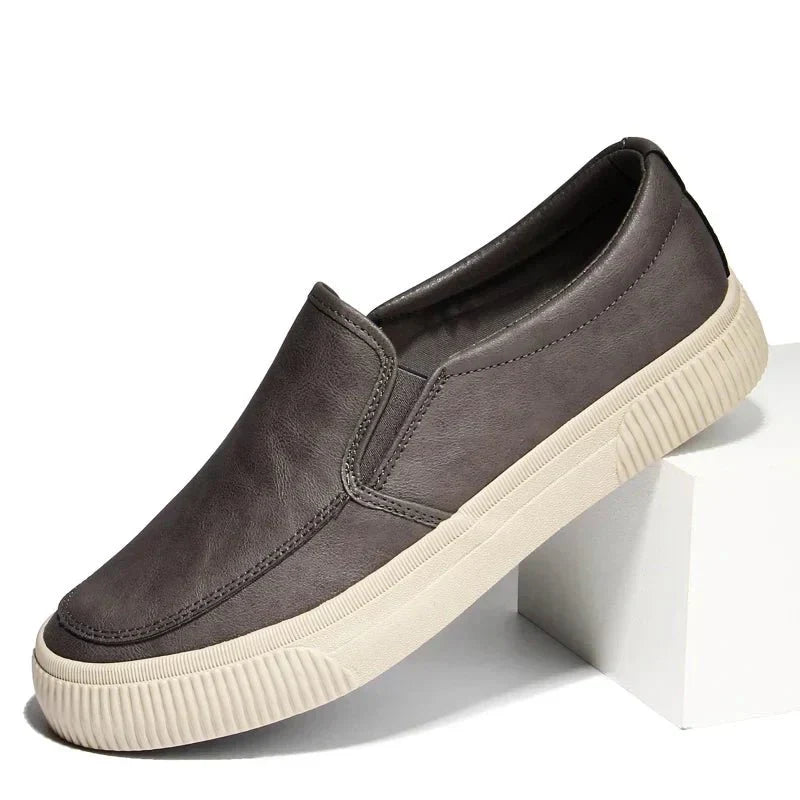 Gris / 46 EU | 10.5 UK | 11 US