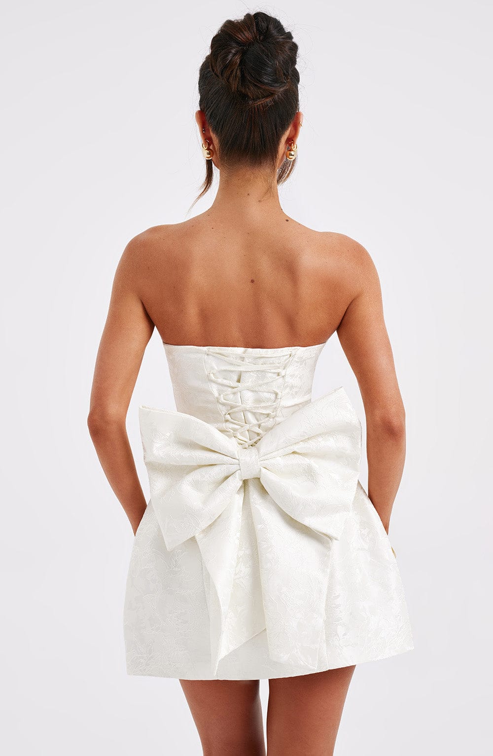 Yanci - Robe de bal mini luxe - Sans bretelles - Nœud