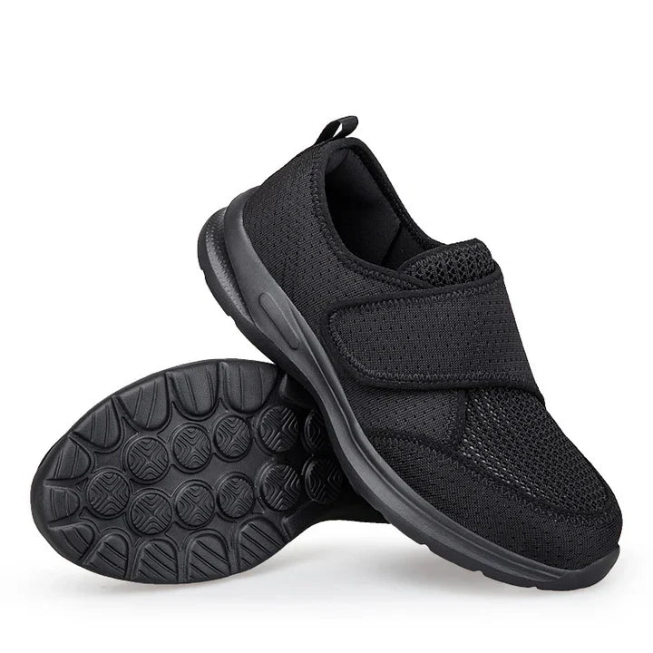 Schwarz / 41 EU | 7.5 UK | 10 US