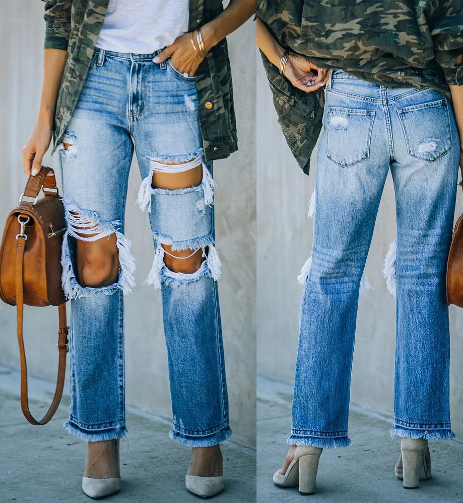 Jeans détruits pour femmes en coupe boyfriend décontractée avec des détails effilochés Chic und Stil-Jeans-PARIS FEMME
