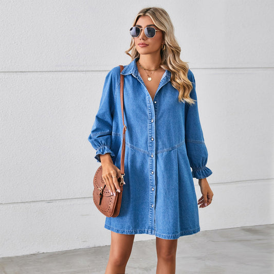 Robe chemise en denim pour femmes avec des manches volumineuses et une coupe ajustée Chic und Stil-Jeans Outfit-PARIS FEMME