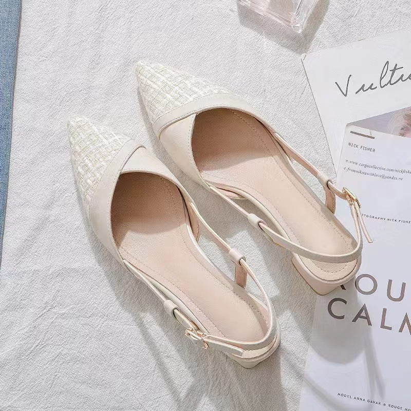 Escarpins slingback talon bloc femme bout pointu coloris abricot et blanc cassé