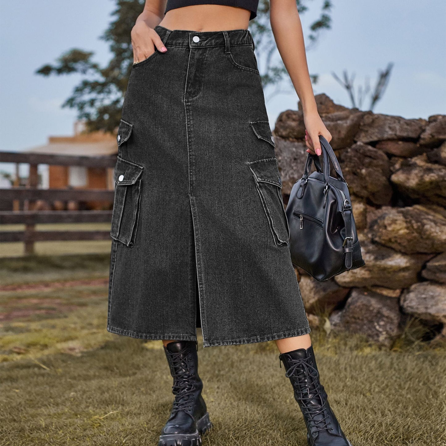 Jupe cargo pour femmes avec poches pratiques et coupe haute Chic und Stil-Short en jean-PARIS FEMME