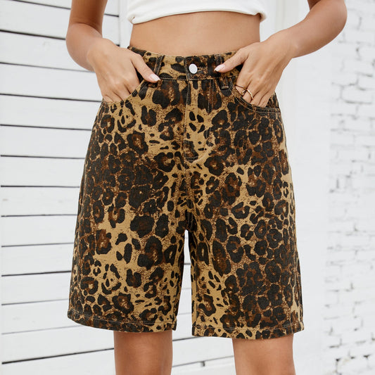Shorts cargo pour dames au style tendance imprimé animal, taille haute et poches pratiques Chic und Stil-Short en jean-PARIS FEMME