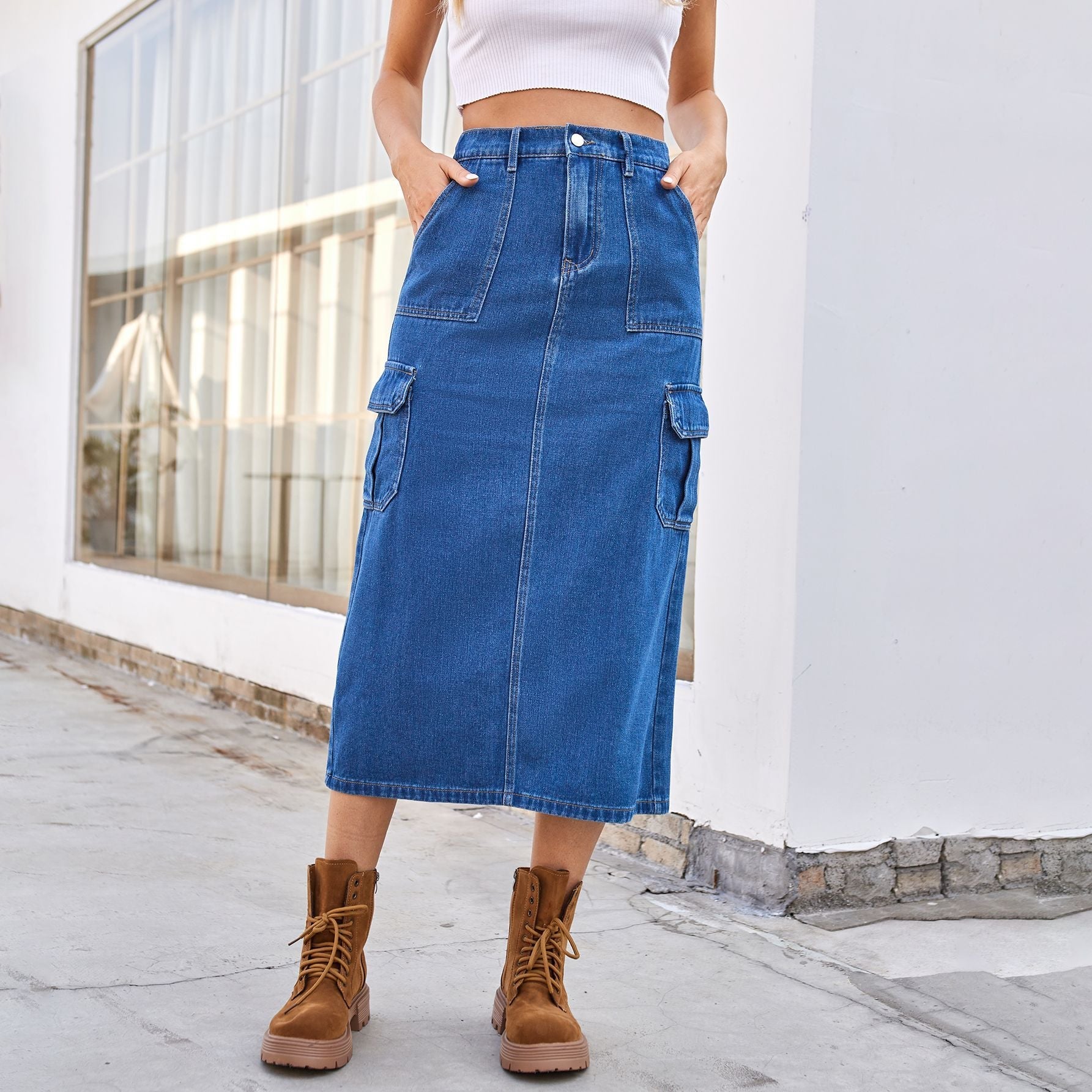 Jupe maxi cargo pour dames avec des poches latérales pratiques et une taille haute Chic und Stil-Short en jean-PARIS FEMME