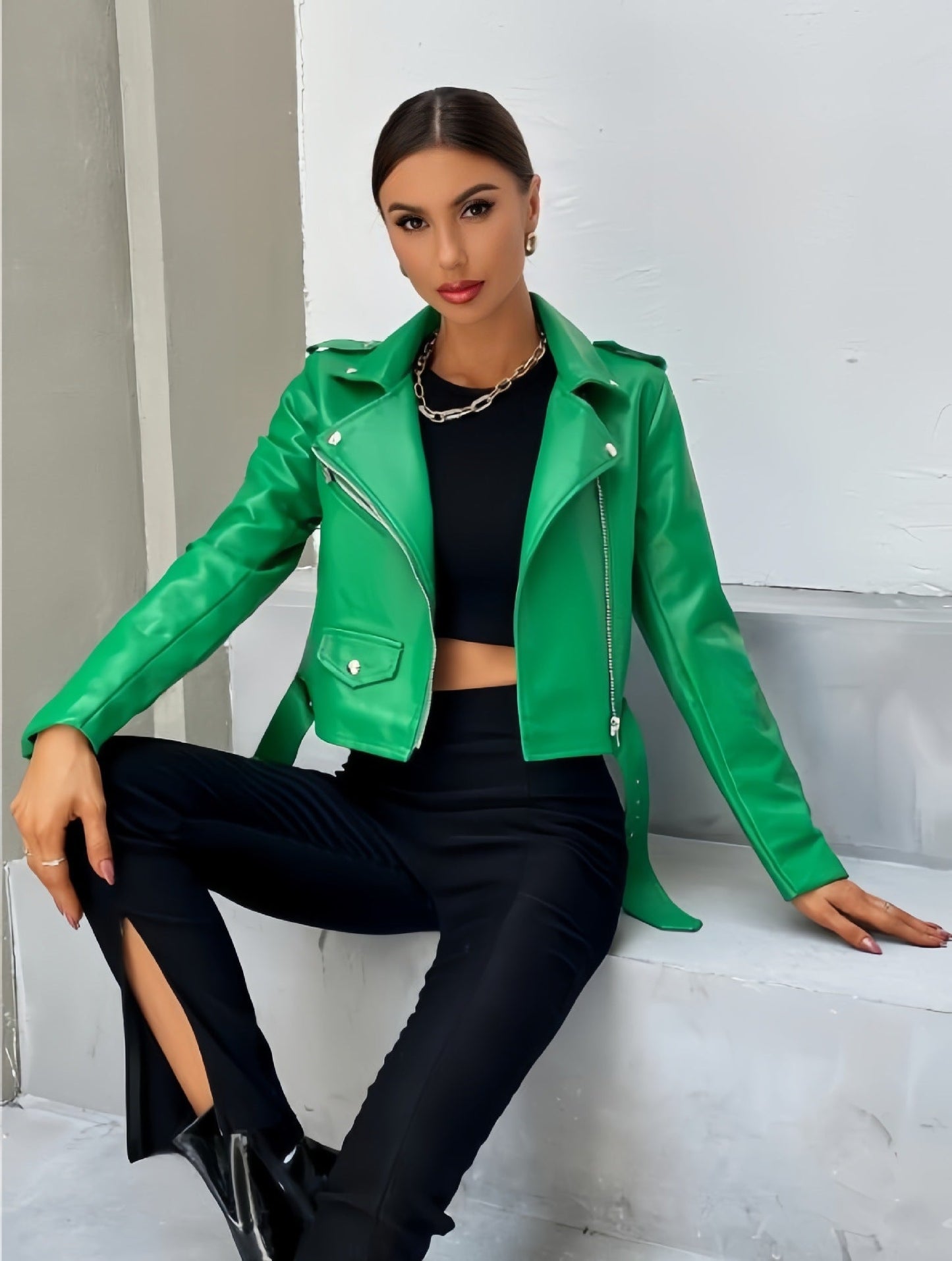 Veste motard femme cuir synthétique | Coupe courte, fermeture asymétrique