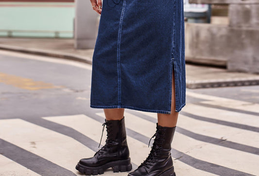Jupe maxi en denim pour dames avec fente latérale et poches pratiques Chic und Stil-Short en jean-PARIS FEMME