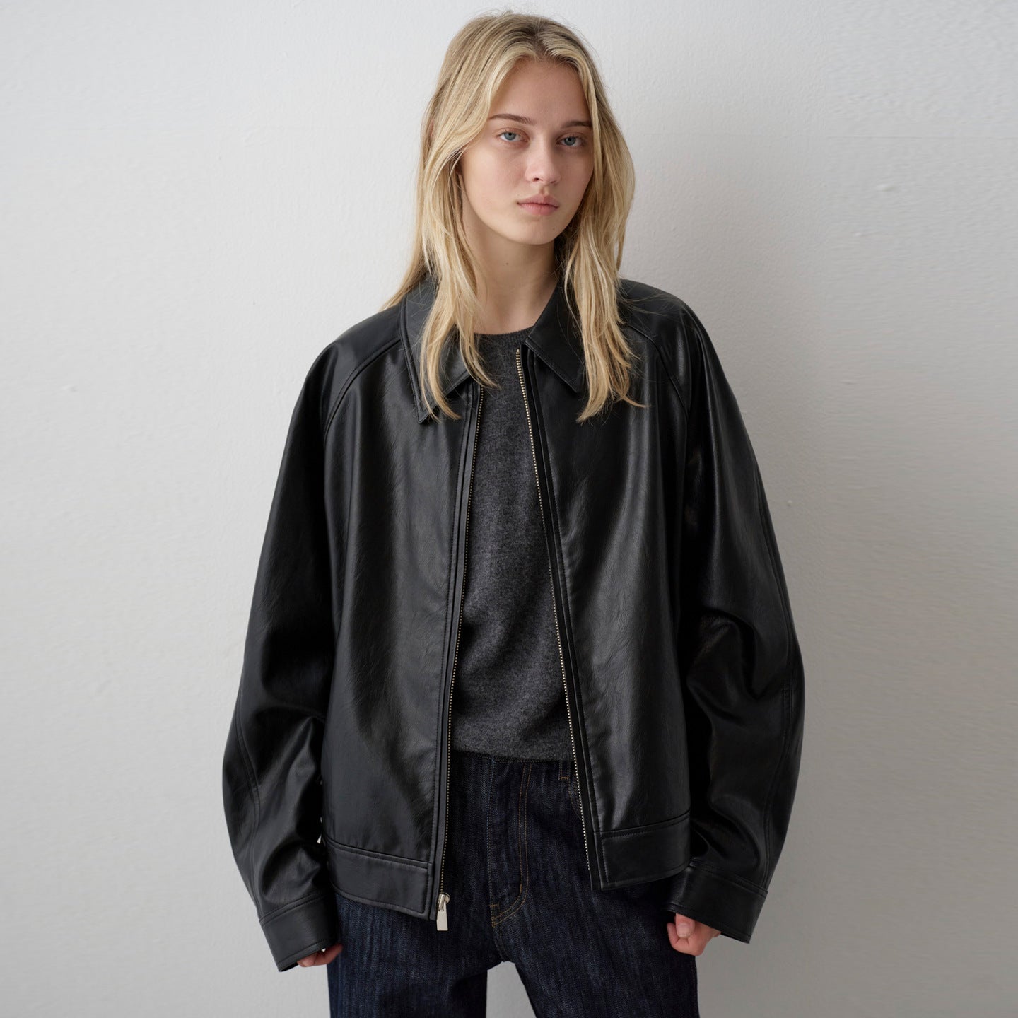 Black / L