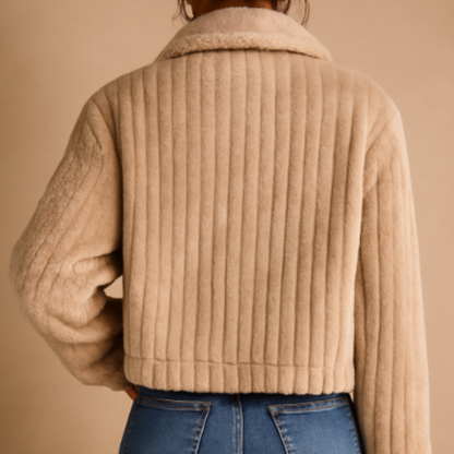 Cardigan femme | Matière teddy douce, coupe courte