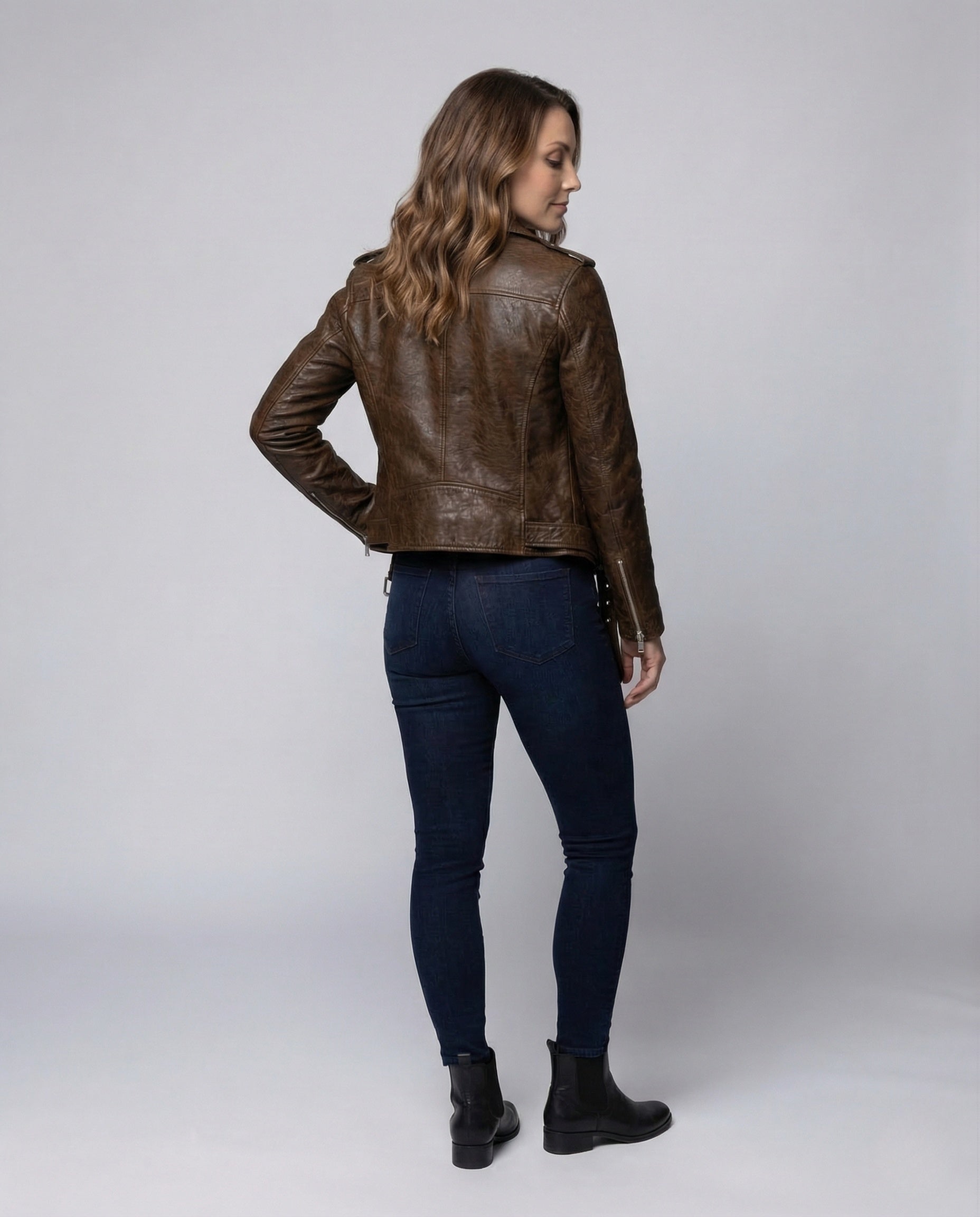 Veste motard femme cuir | Taillée, cuir véritable | Noir, marron