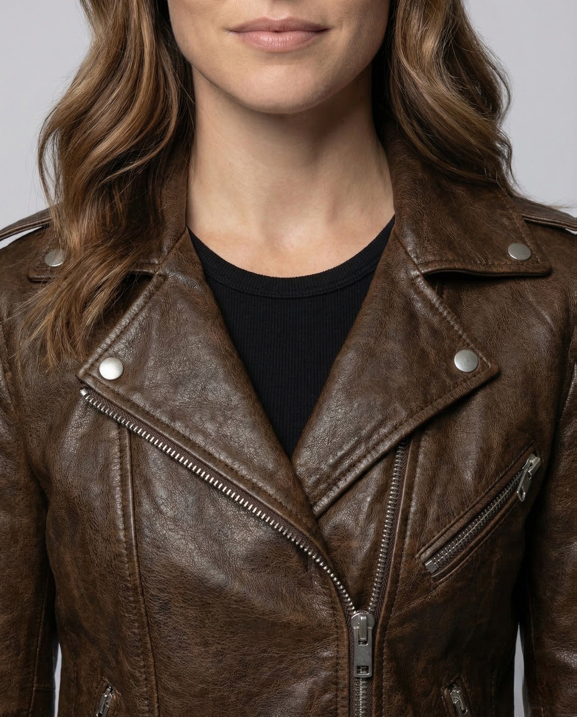Veste motard femme cuir | Taillée, cuir véritable | Noir, marron