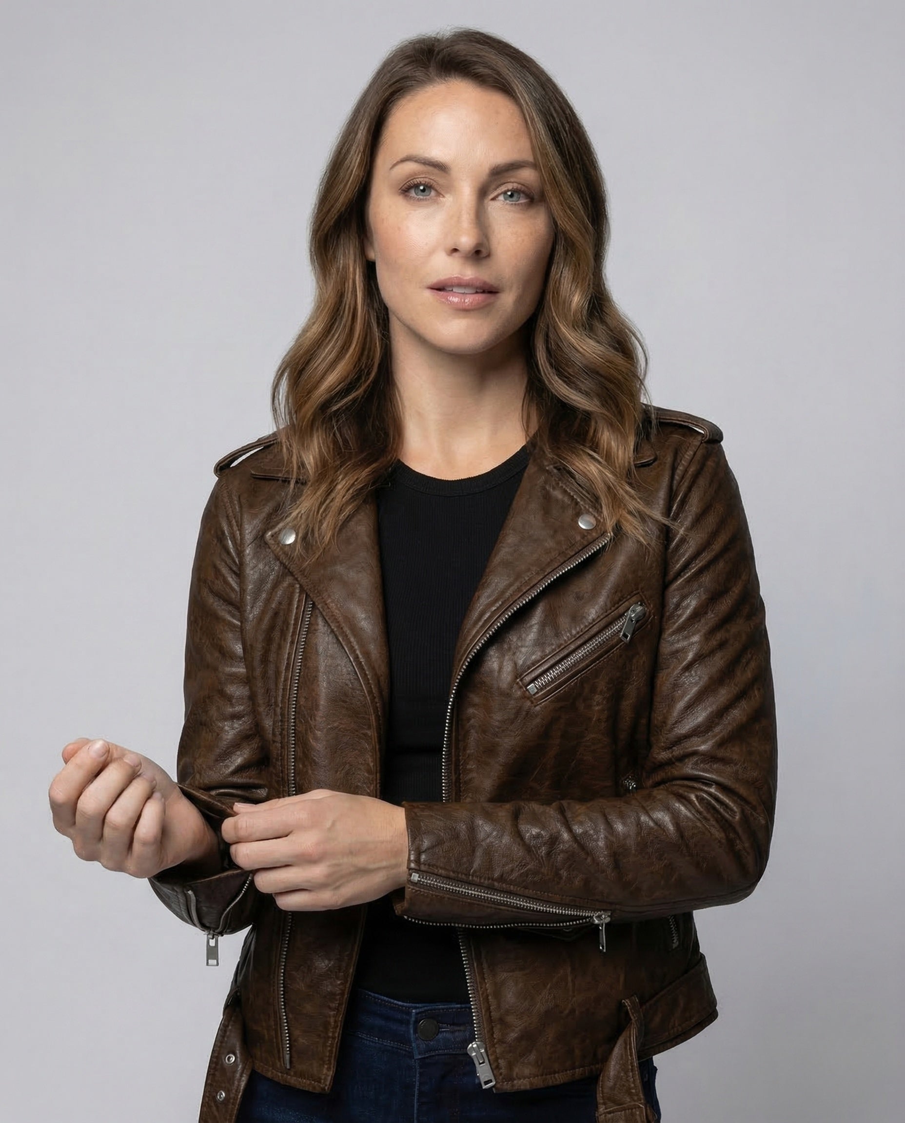 Veste motard femme cuir | Taillée, cuir véritable | Noir, marron